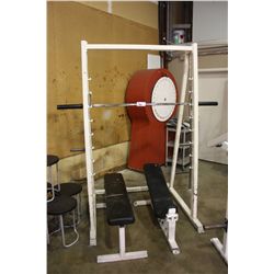 STRAIGHT FREE WEIGHT SQUAT MACHINE