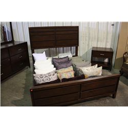 5 PIECE CHERRY QUEEN BEDROOM SUITE
