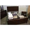 Image 1 : 5 PIECE CHERRY QUEEN BEDROOM SUITE