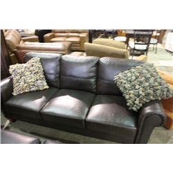 BROWN LEATHER TRADITIONAL SOFA AND LOVE SEAT