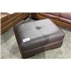 Image 1 : DARK BROWN LEATHER OTTOMAN