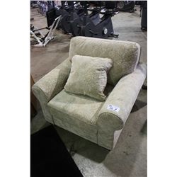 BEIGE FLORAL PATTERNED ARM CHAIR