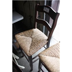 RATTAN BASE BAR STOOL