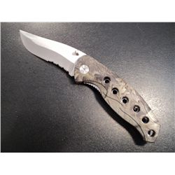 SNAKE SKIN CAMO FOLDING KNIFE