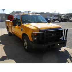 2009 FORD F350XL EXT CAB SERVICE TRUCK, S/N 1FDSX34R69EB05636, 6.4L DIESEL, A/T, A/C, KNAPHEIDE SERV