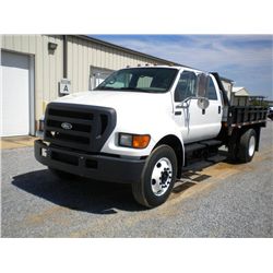 2006 FORD F750XL S/A CREW CAB FLATBED, S/N 3FRNW75Z16V304851, 6.0L DIESEL, A/T, A/C, WARREN STEEL FL