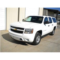 2007 CHEVROLET SUBURBAN 4X4, S/N 3GNGK26K67G296233, V8 GAS, A/T, A/C, 101,618 MILES