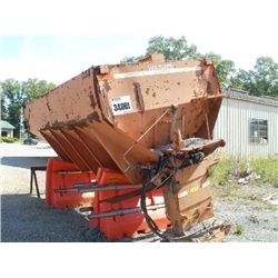 SAND SPREADER