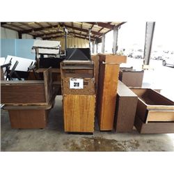 MISC CABINETS/TABLES/BOOKCASES