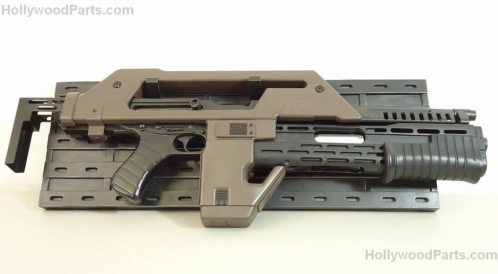 HCG ALIENS PULSE RIFLE REPLICA WITH DISPLAY RACK