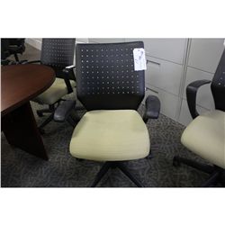 KEILHAUER TOM BEIGE TASK CHAIR