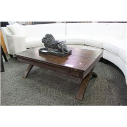 WALNUT EXTENDABLE COFFEE TABLE C/W 2 END TABLES & EXTENDABLE CONSOLE TABLE