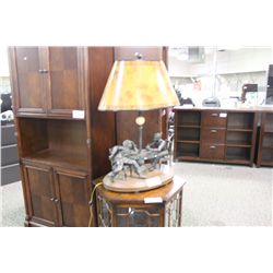 TABLE LAMP WITH FIGURINE BASE