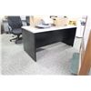 Image 1 : GREY L-SHAPED CLERICAL DESK