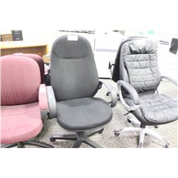 BLACK FABRIC HIGH BACK EXECUTIVE CHAIR