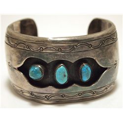 Vintage Old Pawn Navajo Turquoise SLIGHTLY CREASED Sterling Silver Cuff Bracelet