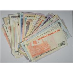A LOT OF ( 100 ) DIFFERENT PIECES OF CURRENCY  FROM AROUND THE WORLD