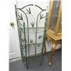 Image 1 : Metal Plant Stand
