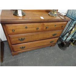 Colonial Chest w/3 Drawers & Mirror