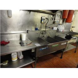 S/S 3 Comp Sink w/Side Board Storage