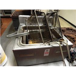 Wells Elec. Countertop Fryer