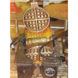 Ruggedi Waffle Iron
