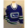 Image 3 : VANCOUVER CANUCKS 2012-2013 TEAM-SIGNED JERSEY - SIZE L
