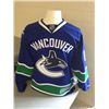 Image 2 : VANCOUVER CANUCKS SIGNED JERSEY BY ZACK CASSIAN - SIZE L