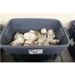 RUBBERMAID CONTAINER CONTAINING ASSORTED BONE CHINA