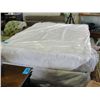 Image 1 : Queen size icomfort mattress and boxspring set