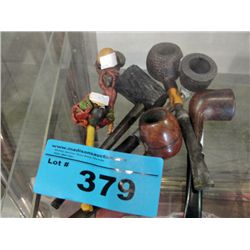 Lot of tobacco pipes