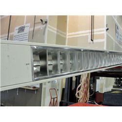 Commercial flourescent light fixture