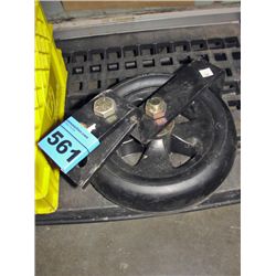 Heavy solid rubber utility tire