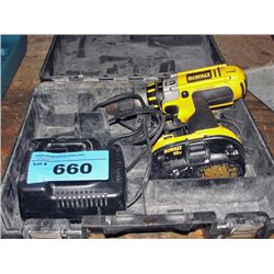 Dewault cordless drill with one battery and chargr