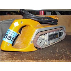 Black&Decker belt sander