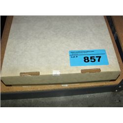 One box containing 3000 collectors baseball cards