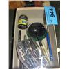 Image 1 : One box of assorted pens