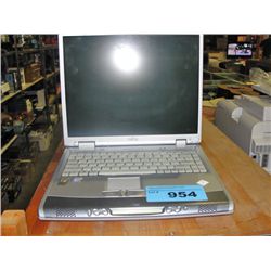 Fujitasu laptop computer