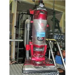 Hoover upright vacuum