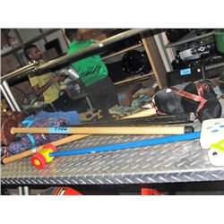 Group of 4 toy horses