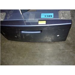 Blue laundry pedastol