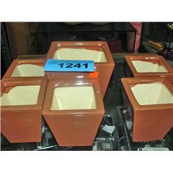 6 ceramic planters