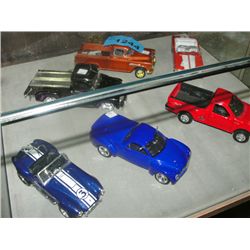 Lot of 6 diecast metal collectors cars and trucks