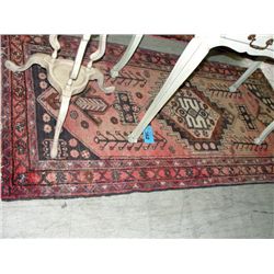 Approx 3F by 6F hand knotted persian area rug