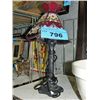 Image 1 : Small stained leaded glass table lamp
