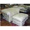 Image 1 : Overstuffed living arm chair with matching