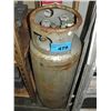 Image 1 : Fork lift propane tank
