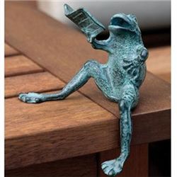 READING FROG SCULPTURE