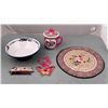 Image 1 : 5 Pc Chinese Tapestry, Hand Painted Combs, Dragon Bowl