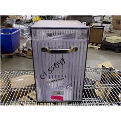 Plexiglas Box (print sequence:) 55047